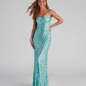 Prom dress. Turquoise
